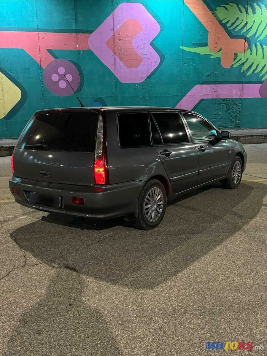 2006' Mitsubishi Lancer photo #4