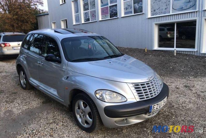 2002' Chrysler Pt-Cruiser photo #2