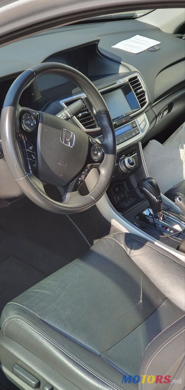 2015' Honda Accord photo #3
