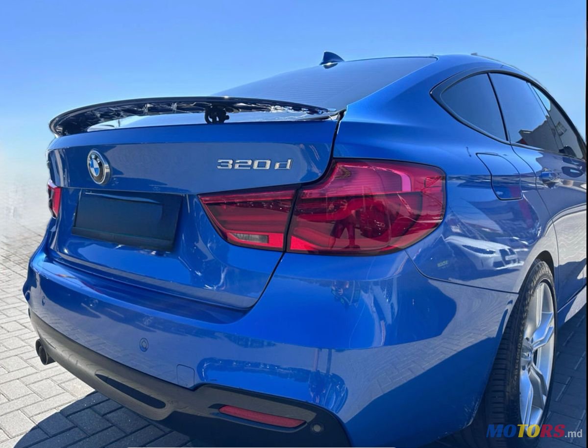 2017' BMW 3 Series GT photo #6