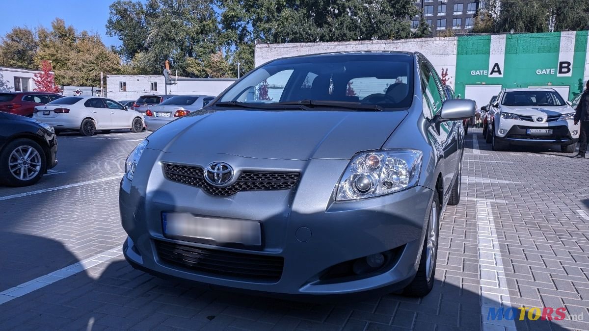 2009' Toyota Auris photo #5