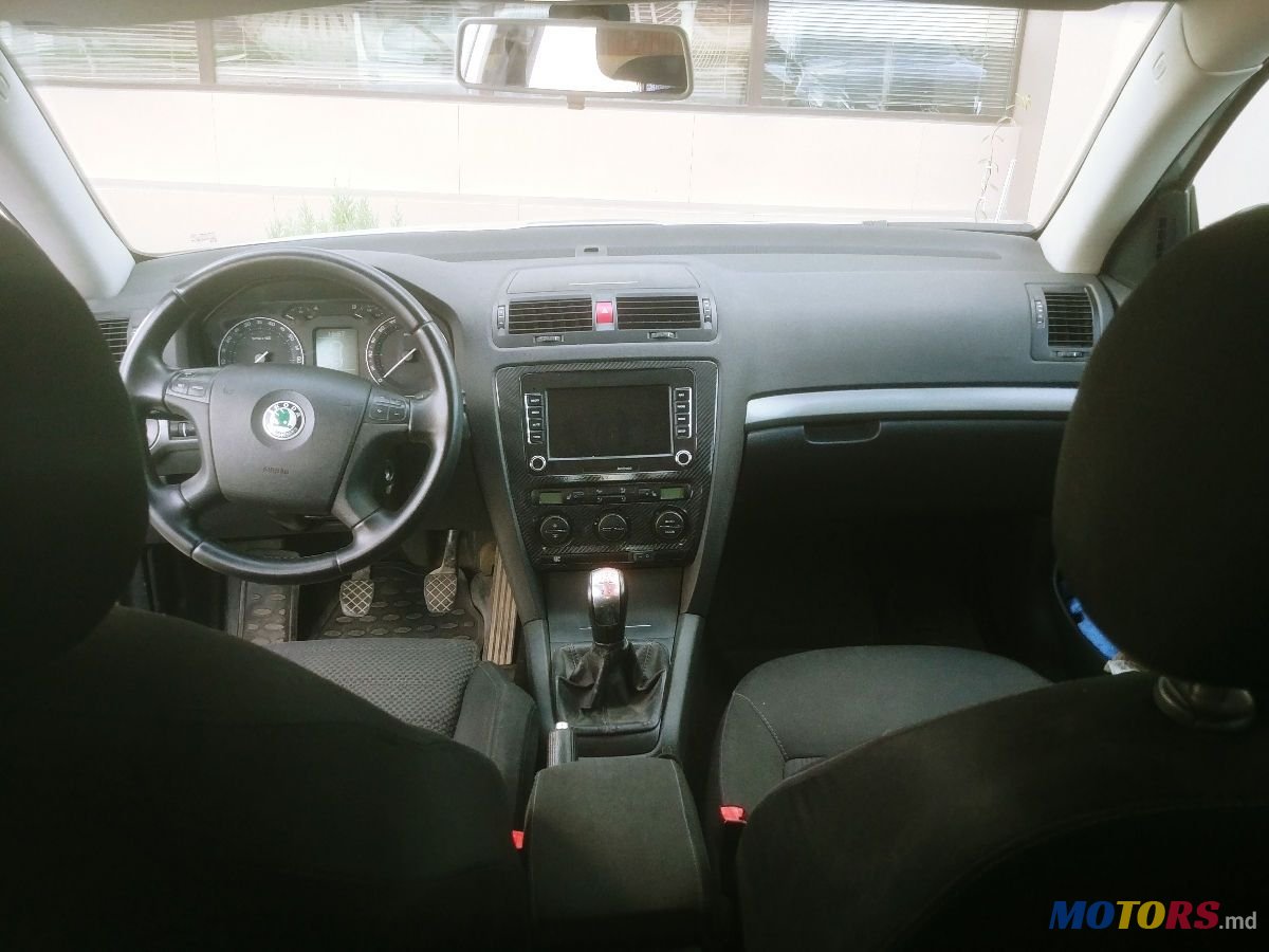 2008' Skoda Octavia photo #2