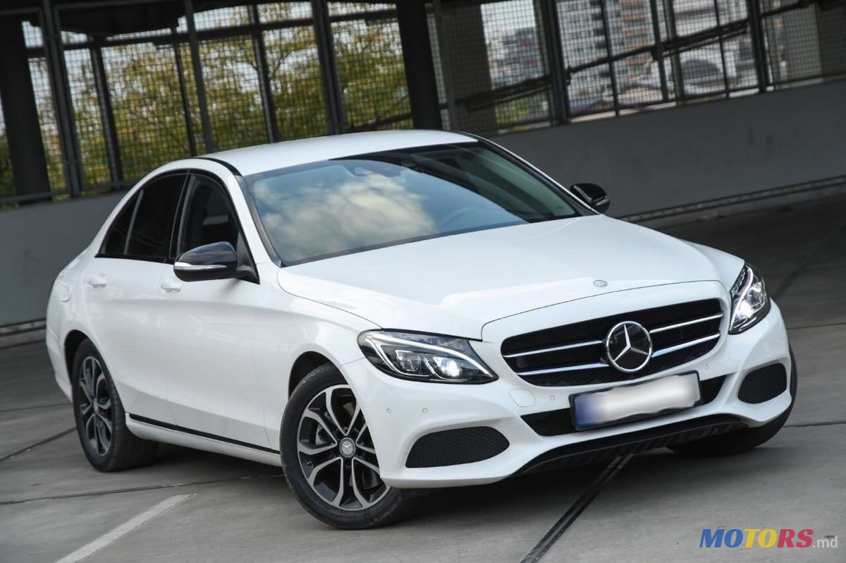 2016' Mercedes-Benz C-Class photo #6