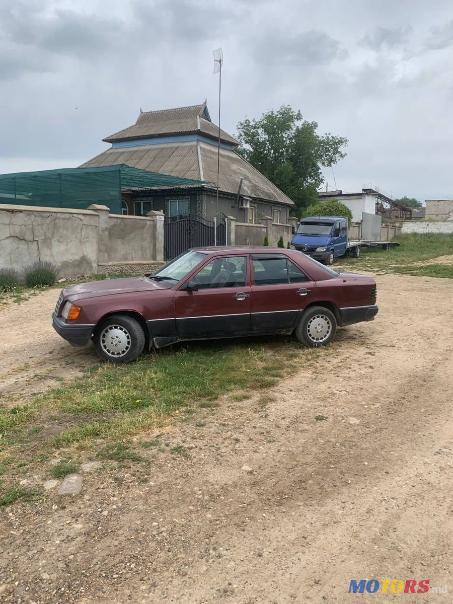1990' Mercedes-Benz E-Class photo #4