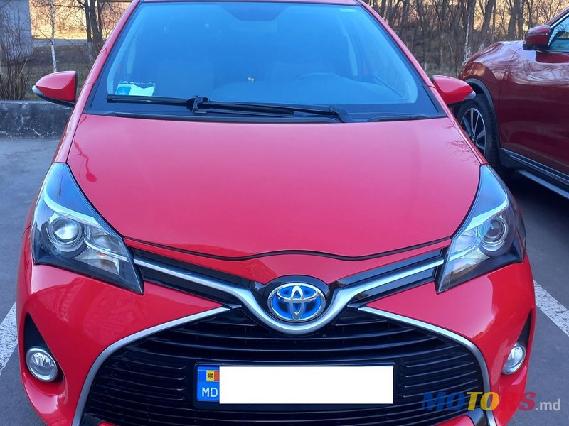 2015' Toyota Yaris photo #1