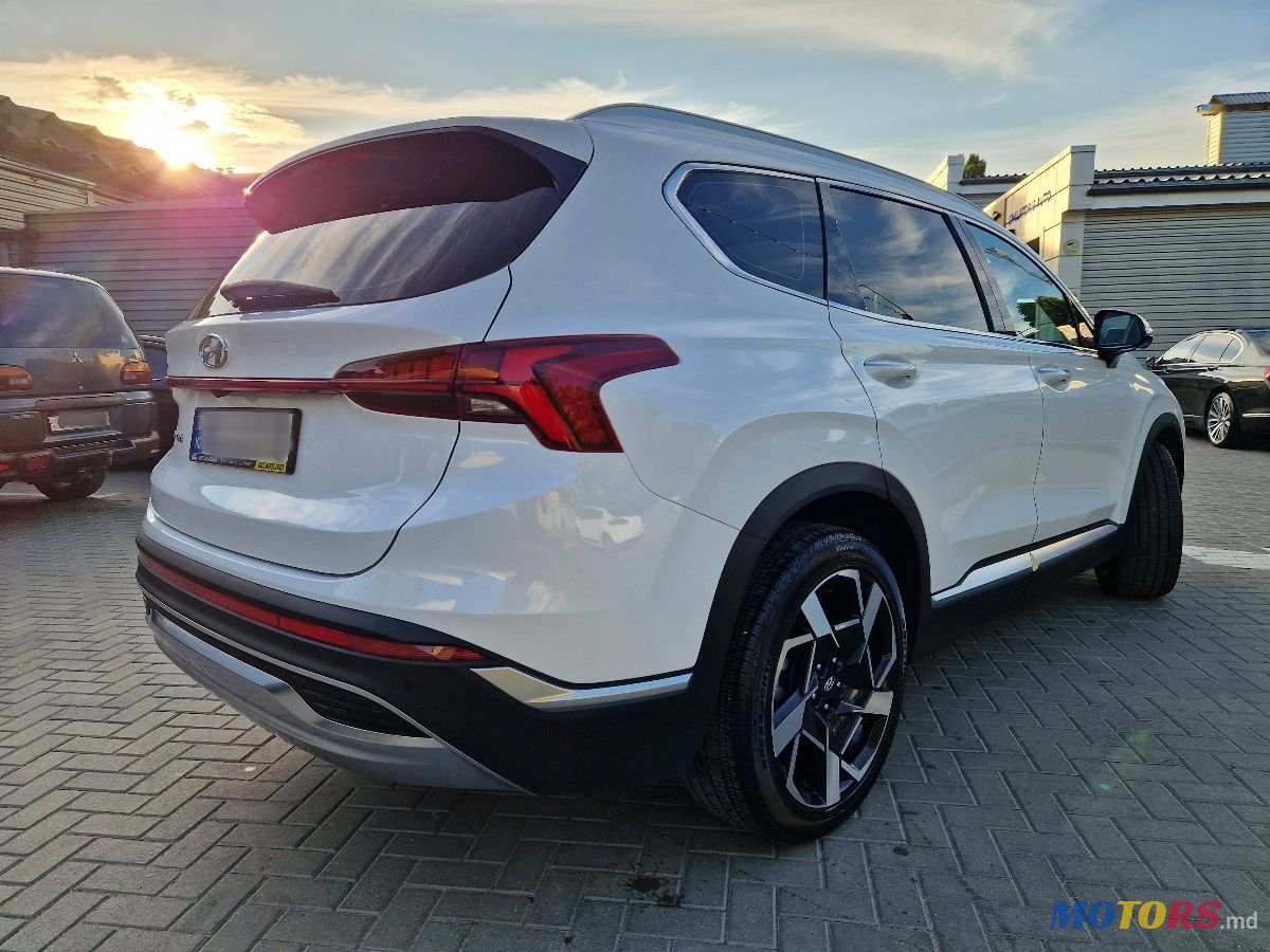 2020' Hyundai Santa Fe photo #5