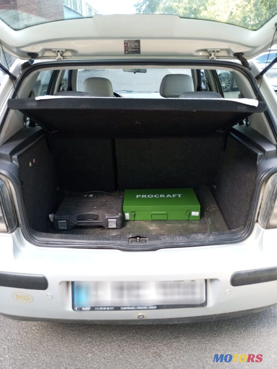 2000' Volkswagen Golf photo #5