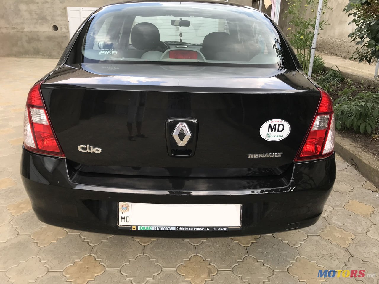 2008' Renault Clio photo #3