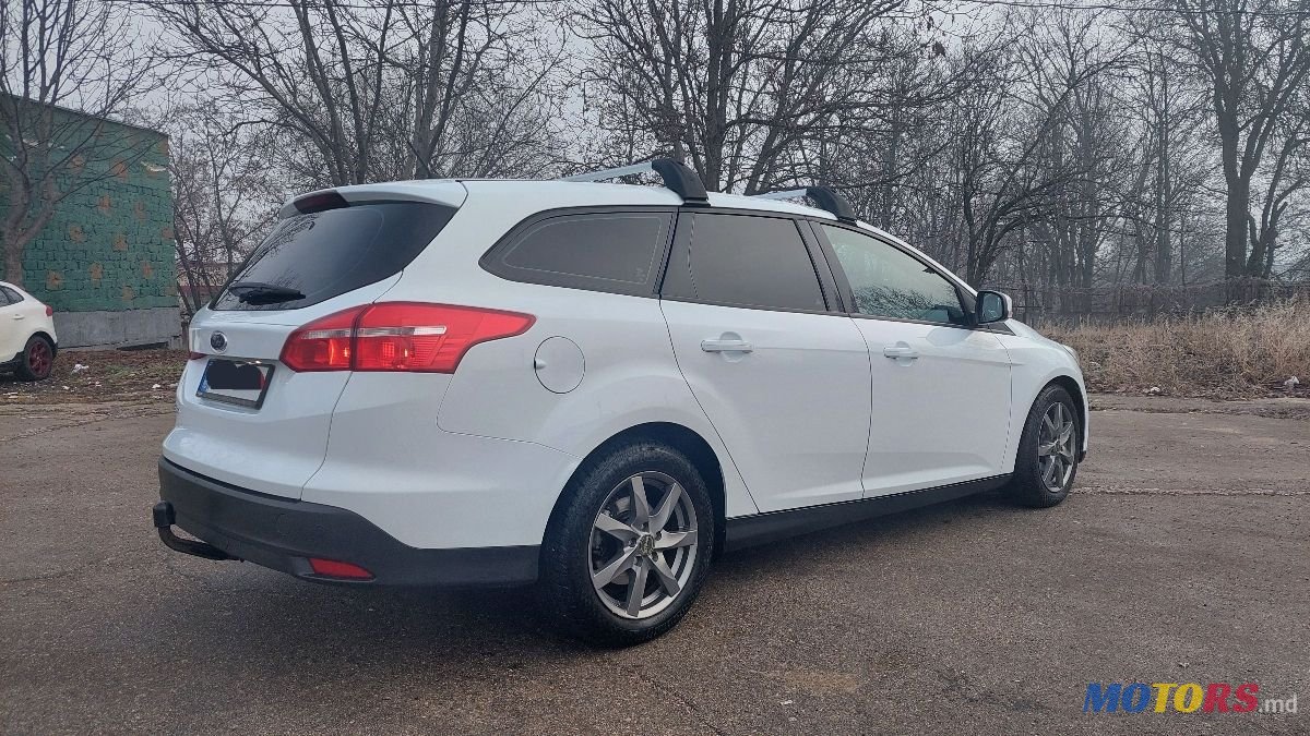 2016' Ford Focus photo #2