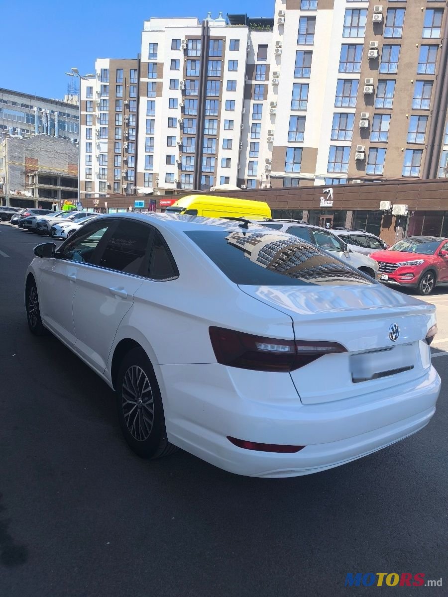 2019' Volkswagen Jetta photo #3