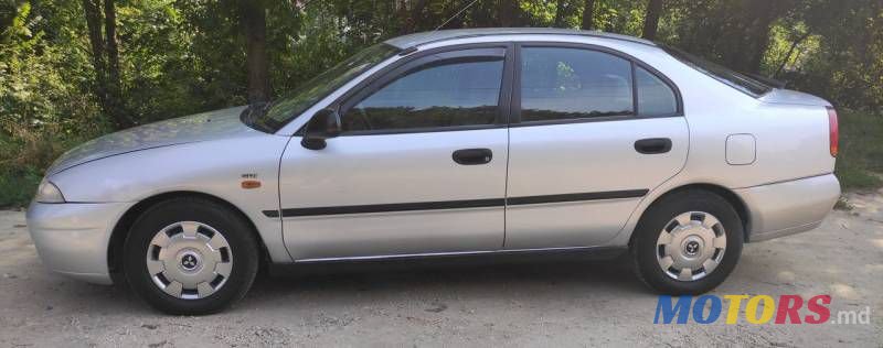 1999' Mitsubishi Carisma photo #3