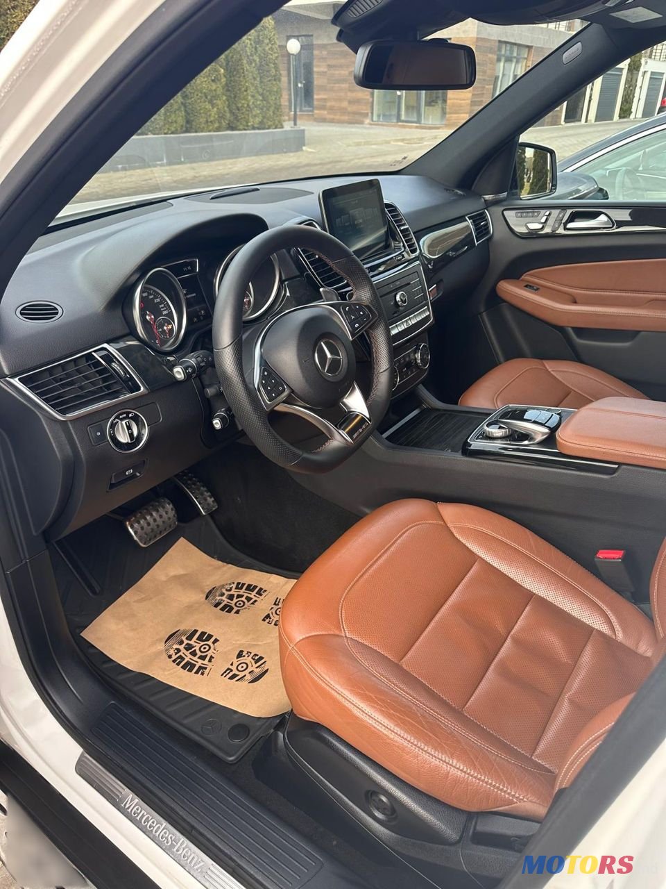 2016' Mercedes-Benz GLE photo #2