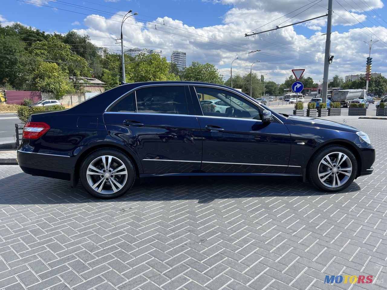 2012' Mercedes-Benz E Класс photo #5