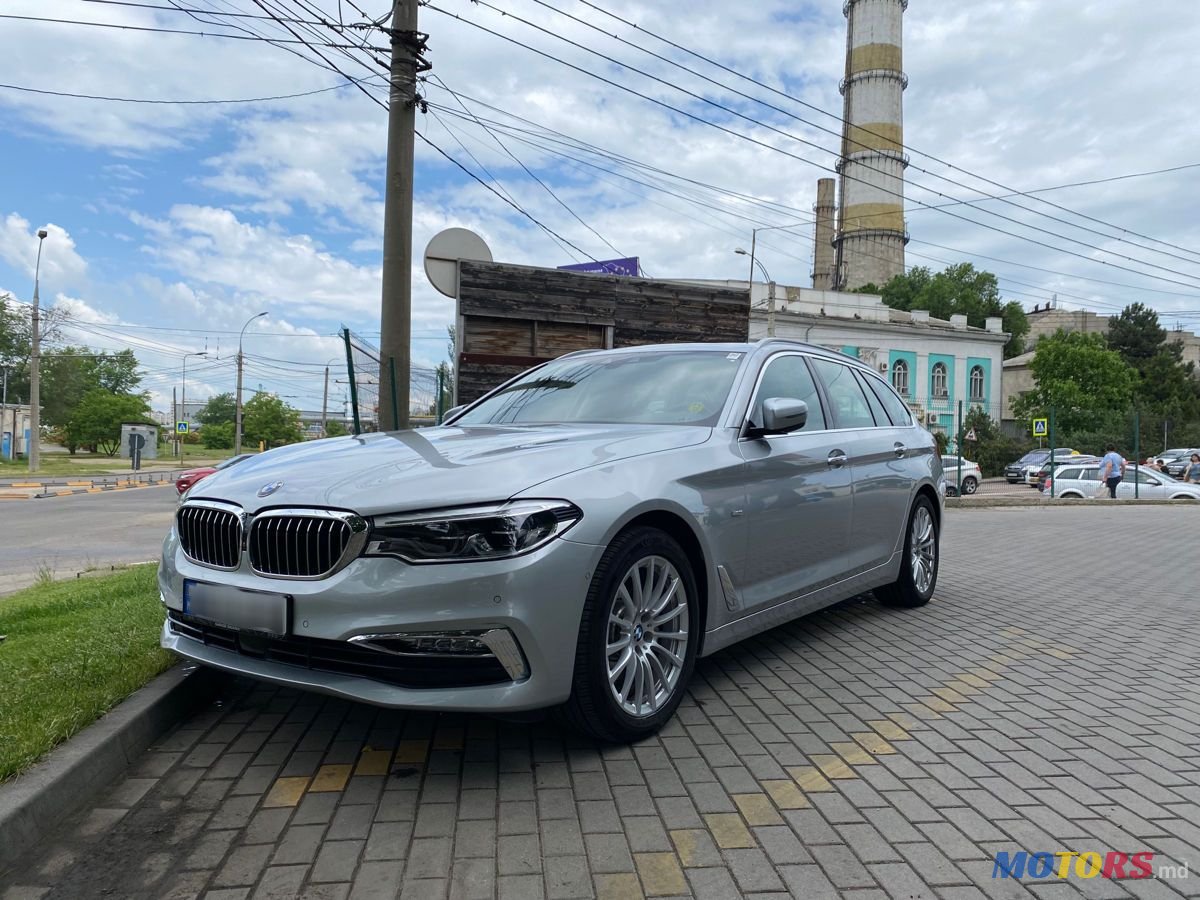 2018' BMW 5 Series photo #1