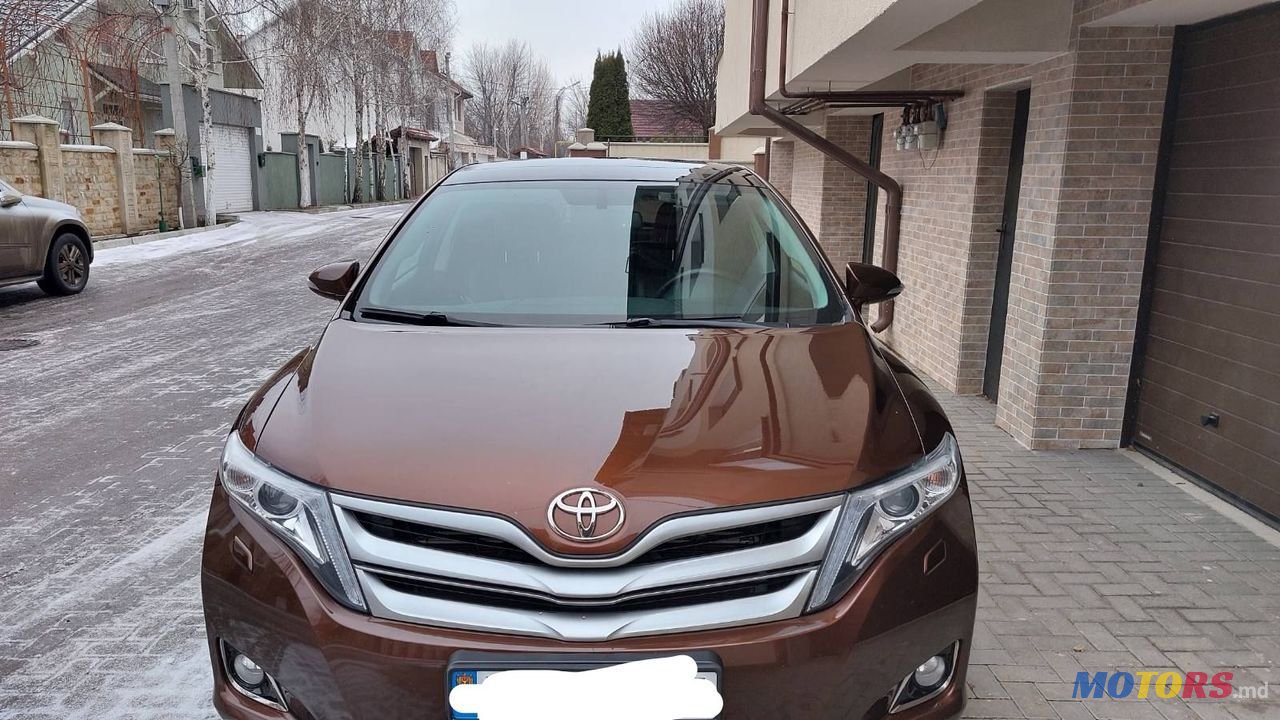 2013' Toyota Venza photo #1