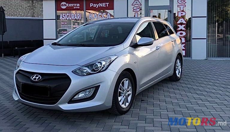 2012' Hyundai i30 photo #4