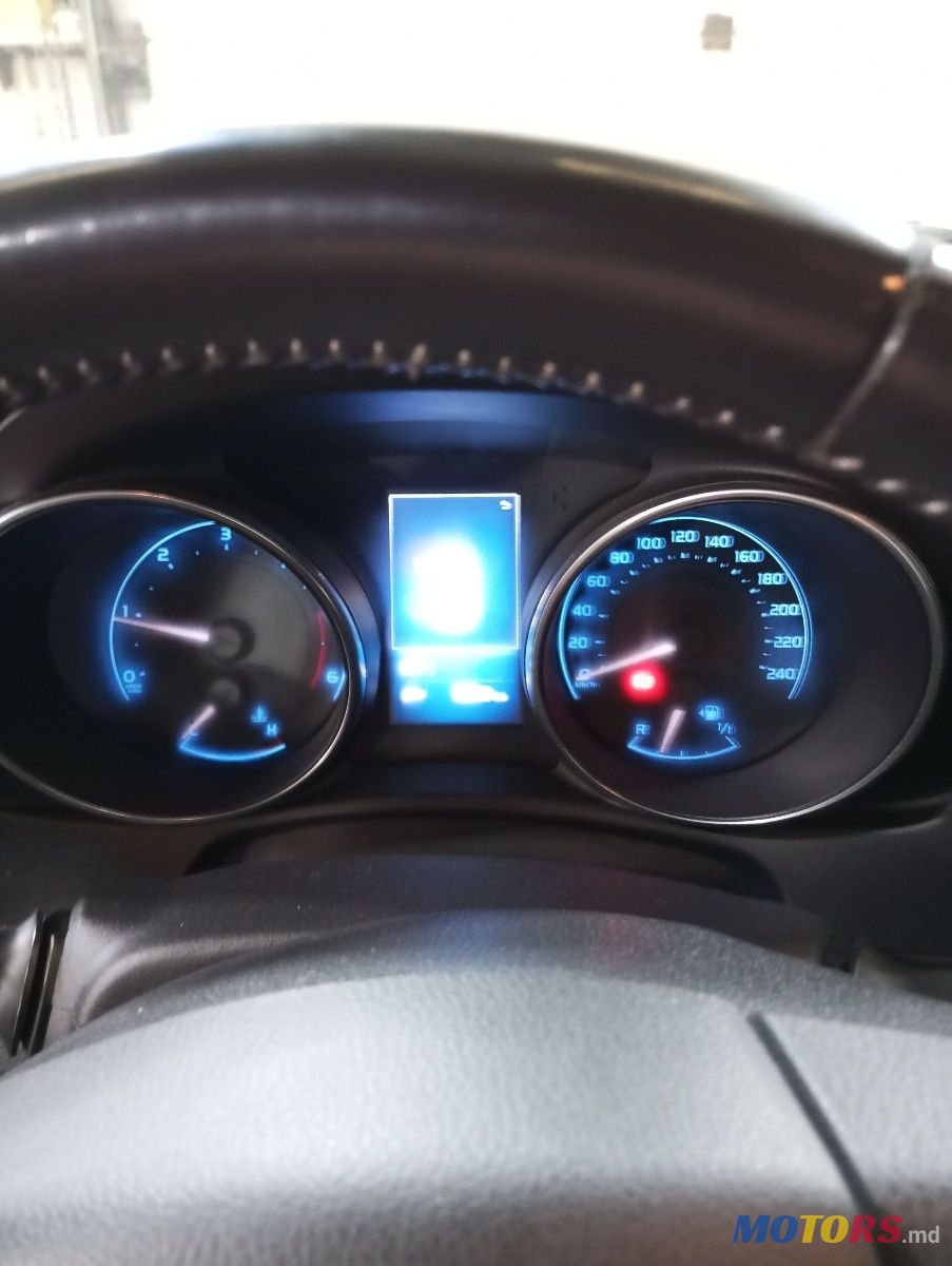 2016' Toyota Auris photo #2