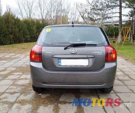 2005' Toyota Corolla photo #2