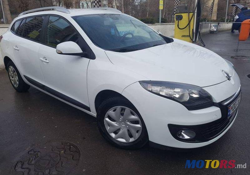 2012' Renault Megane photo #1