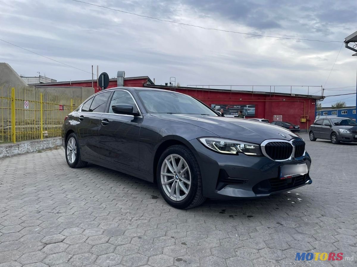 2020' BMW 3 Series photo #2