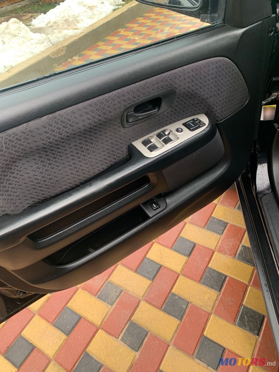 2004' Honda CR-V photo #1