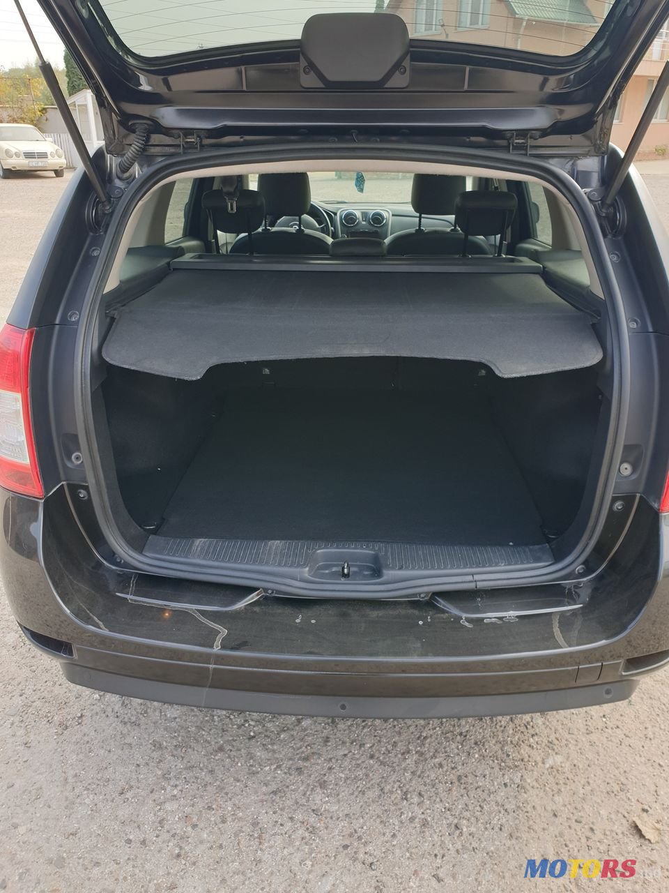 2014' Dacia Logan Mcv photo #5