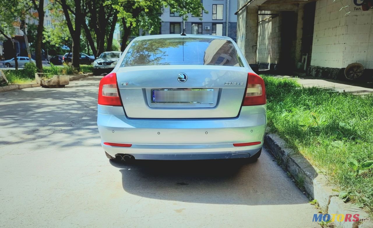 2009' Skoda Octavia photo #3