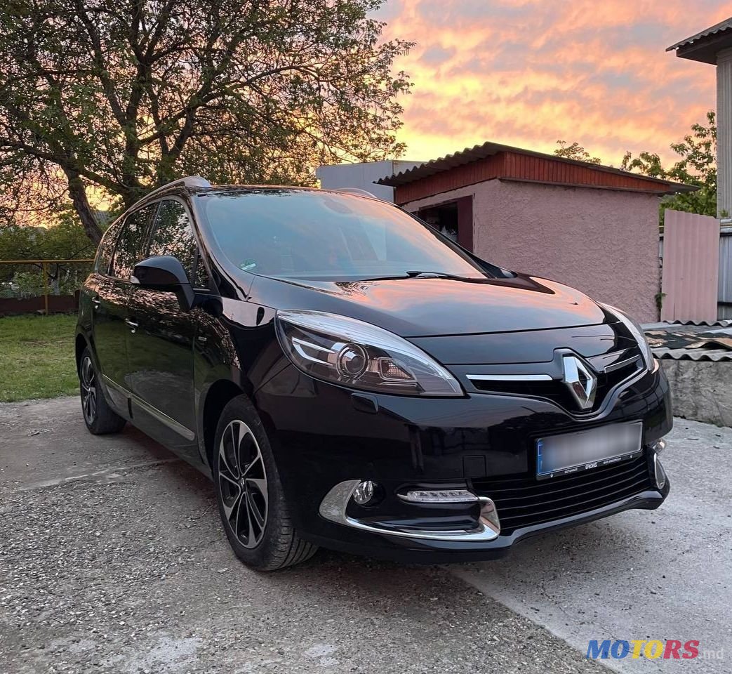 2014' Renault Grand Scenic photo #1