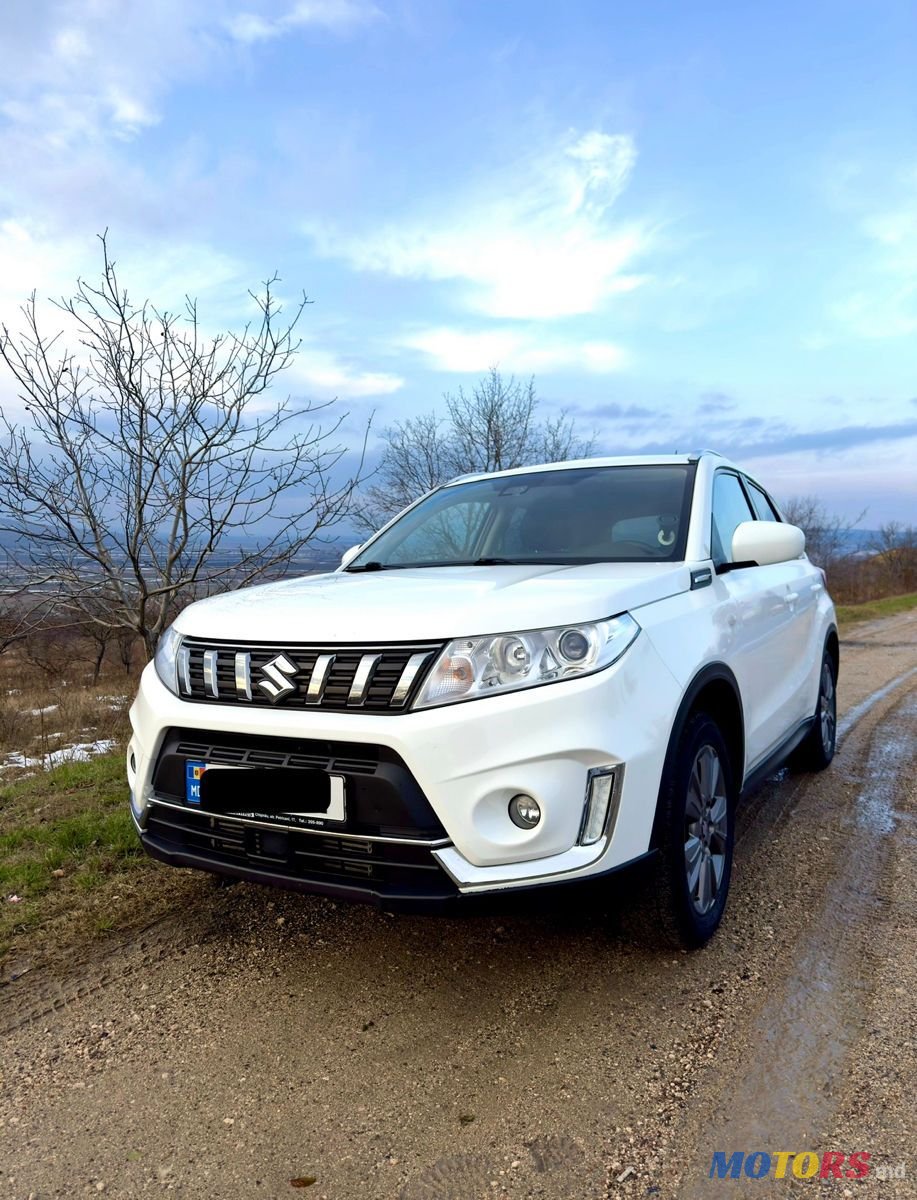 2019' Suzuki Vitara photo #1