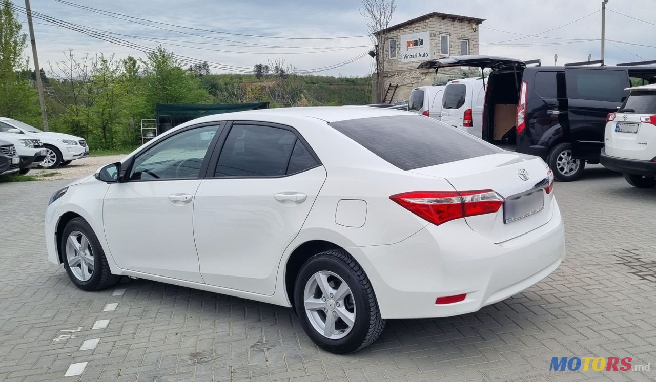 2018' Toyota Corolla photo #4