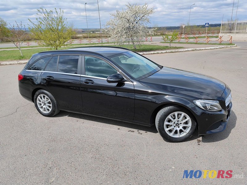 2017' Mercedes-Benz C Класс photo #6