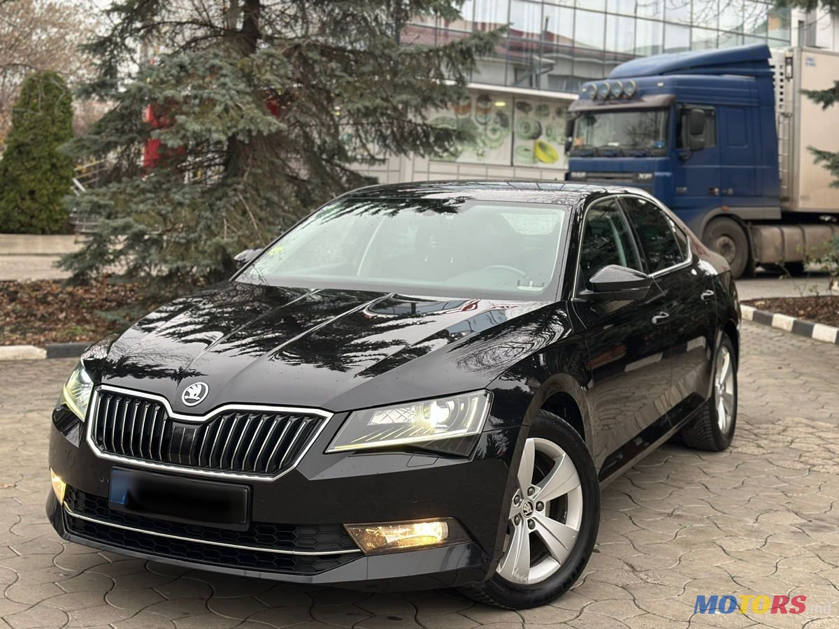 2019' Skoda Superb photo #1