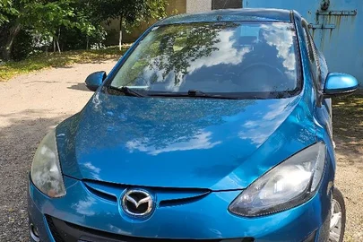 2012' Mazda 2