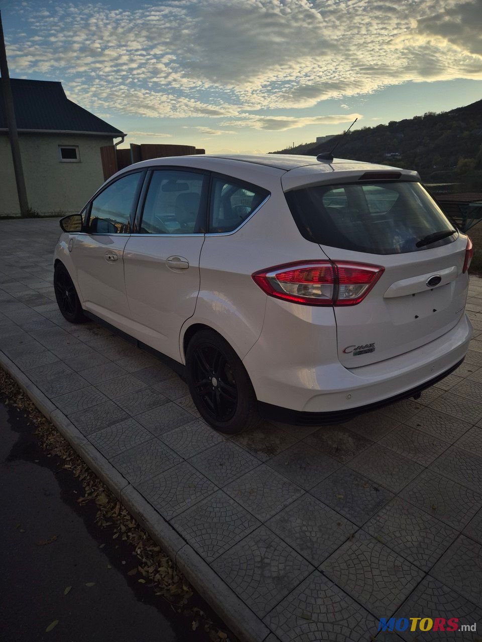 2017' Ford C-MAX photo #3