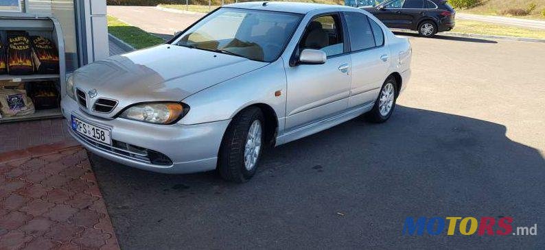 2001' Nissan Primera photo #1