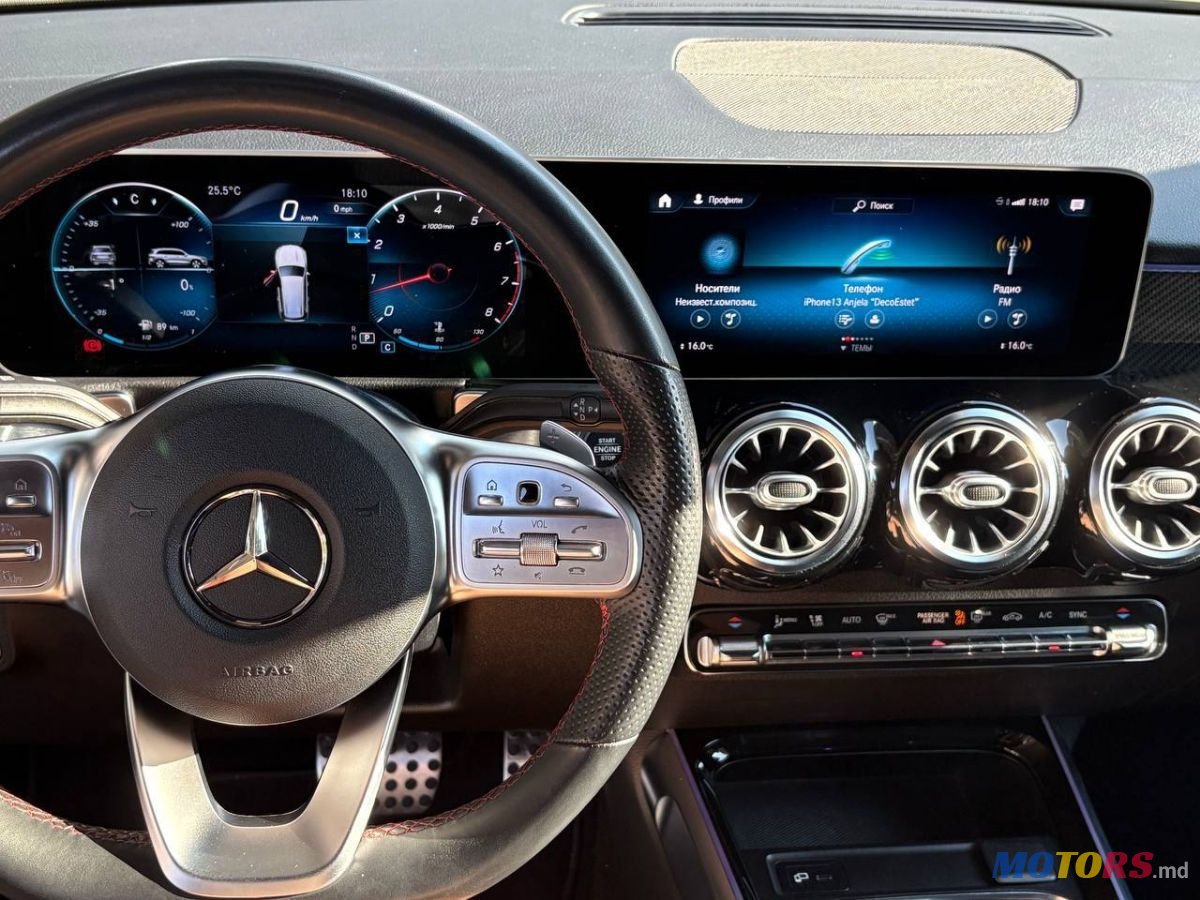 2021' Mercedes-Benz GLB photo #5