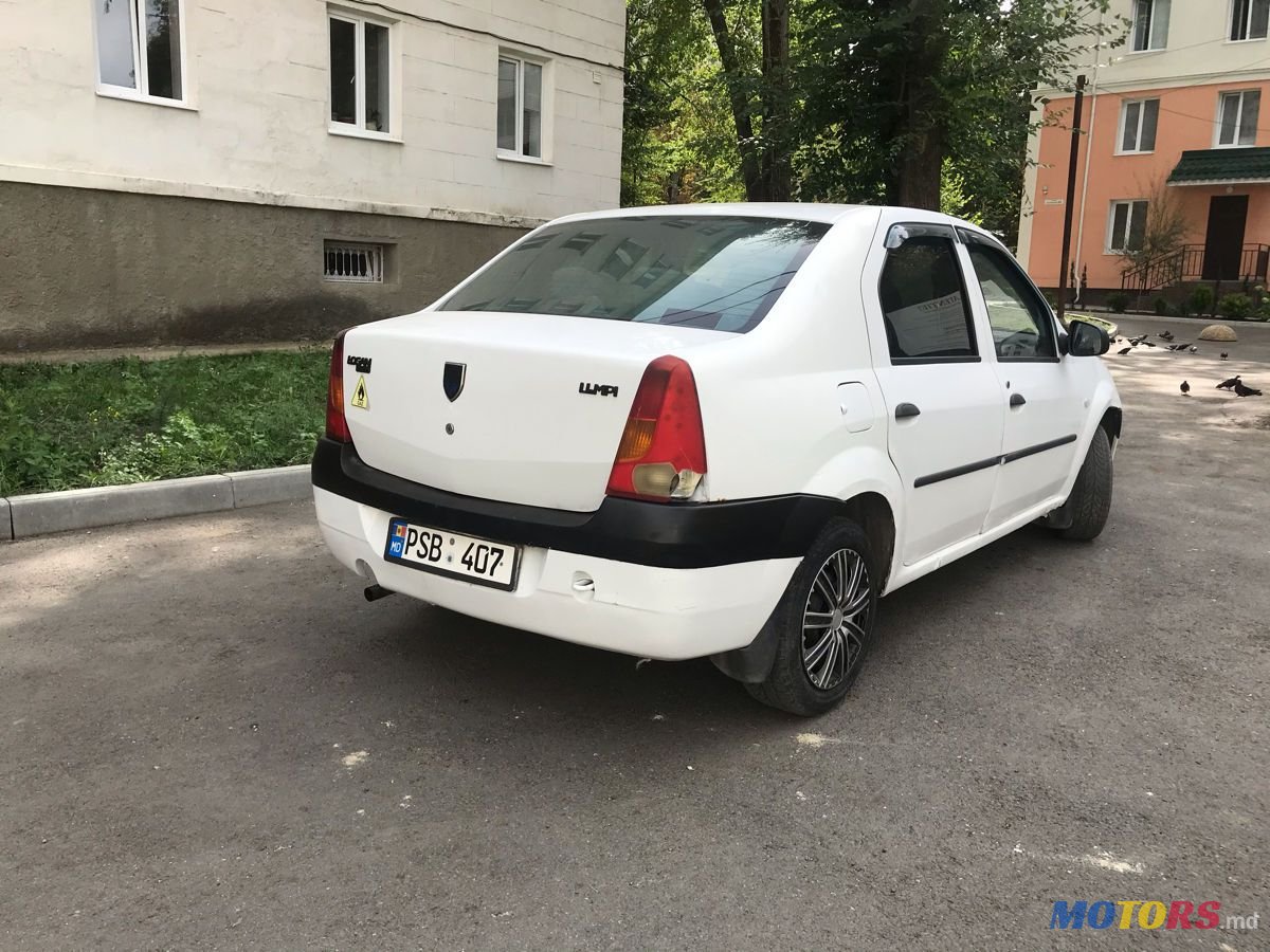 2007' Dacia Logan photo #2