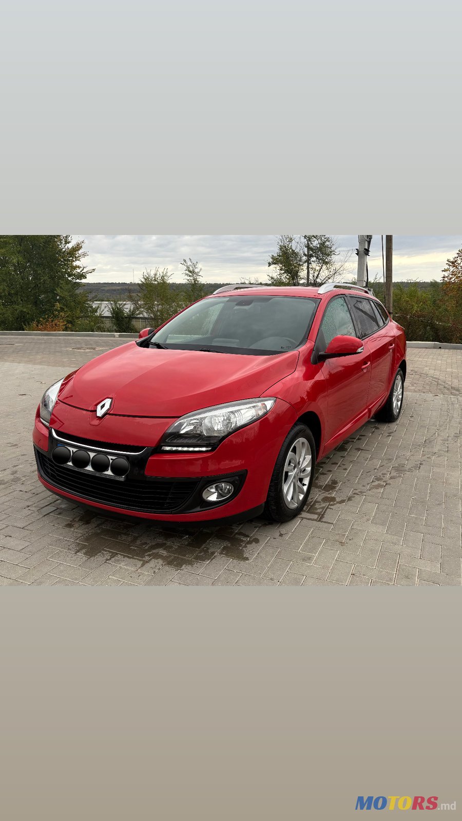 2013' Renault Megane photo #2
