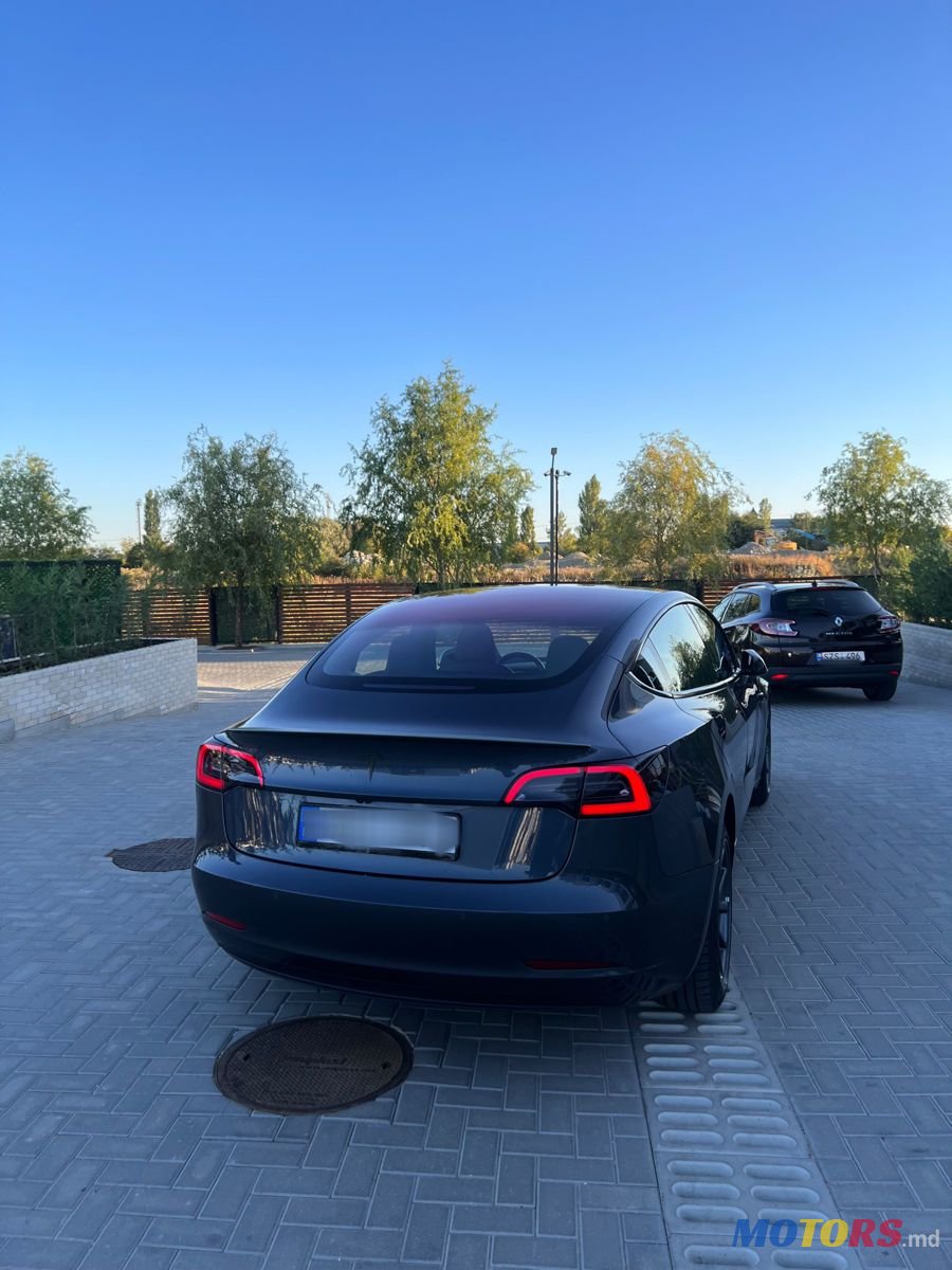 2018' Tesla Model 3 photo #5