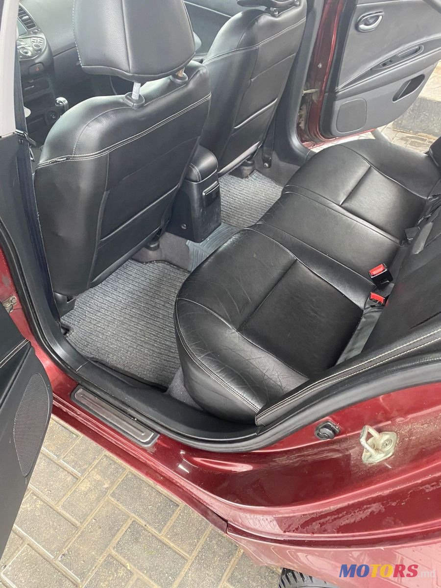 2005' Nissan Primera photo #6