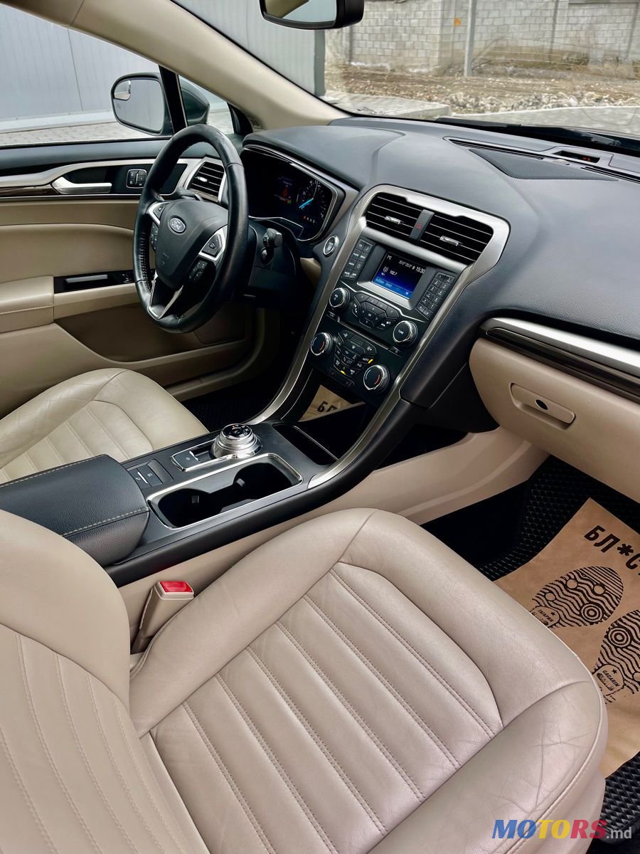 2017' Ford Fusion photo #6