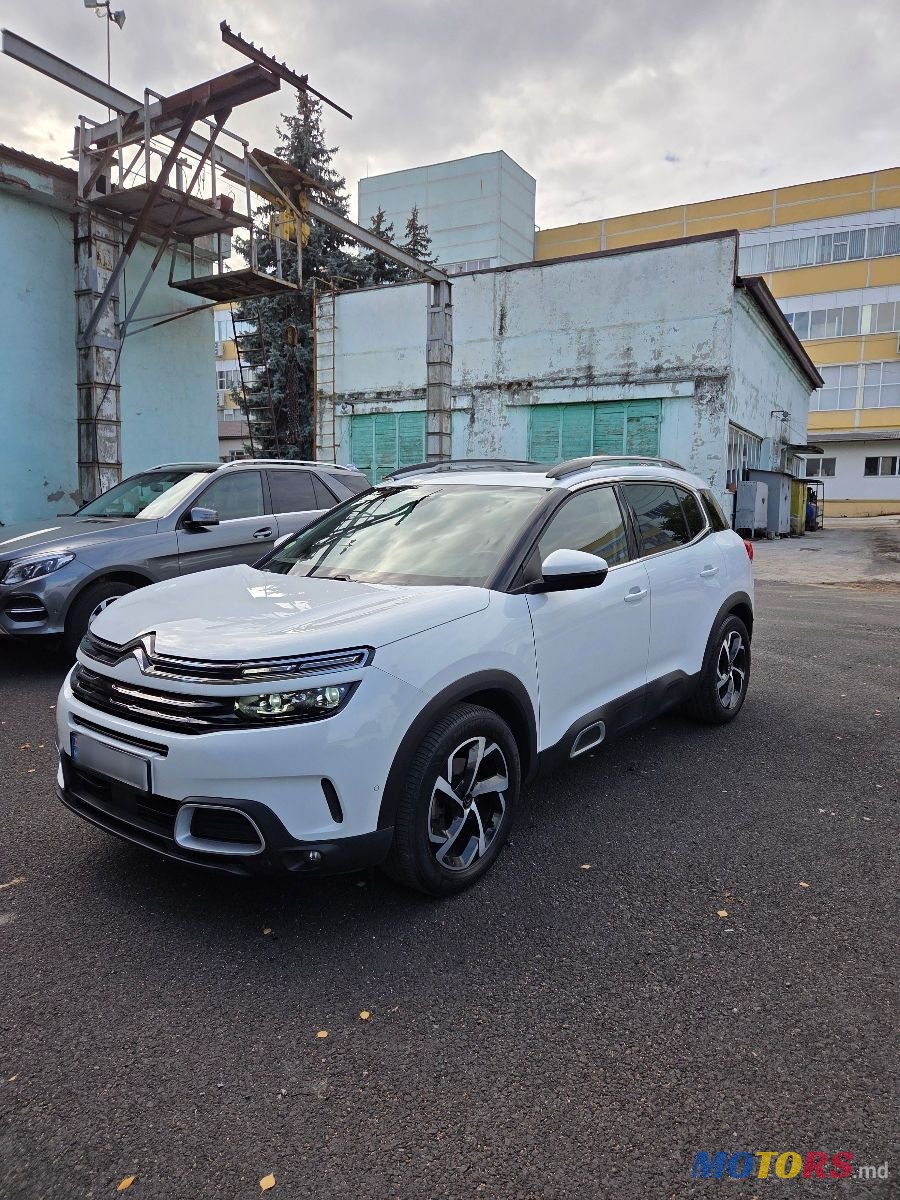2019' Citroen C5 Aircross photo #3