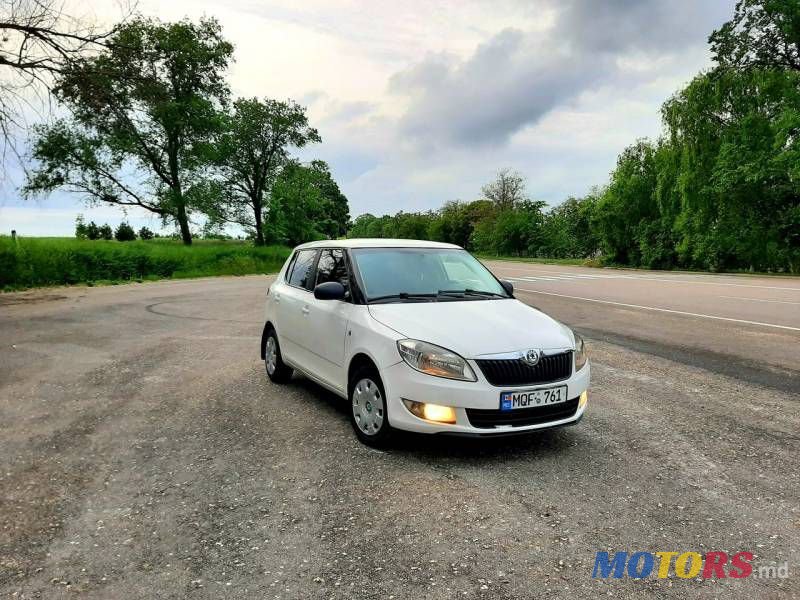 2011' Skoda Fabia photo #1