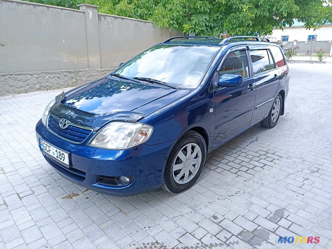 2005' Toyota Corolla photo #1