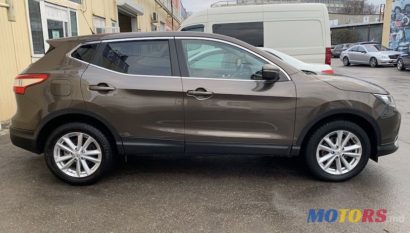 2014' Nissan Qashqai photo #2