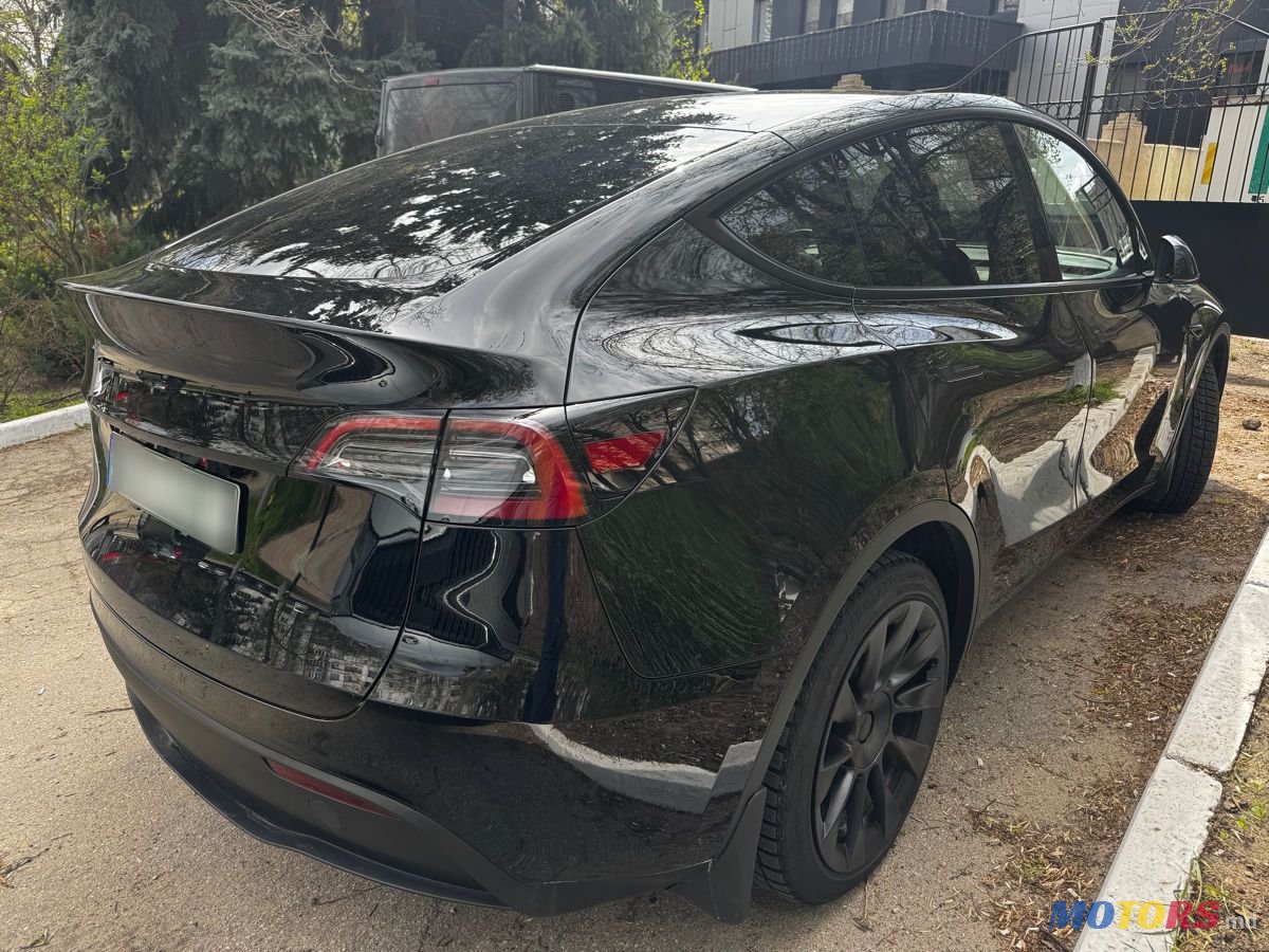 2023' Tesla Model Y photo #6