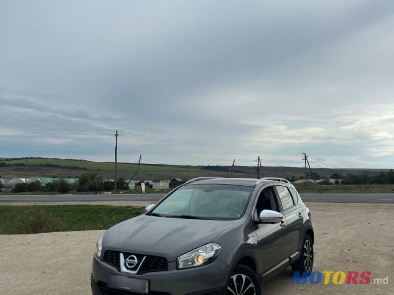 2012' Nissan Qashqai photo #2