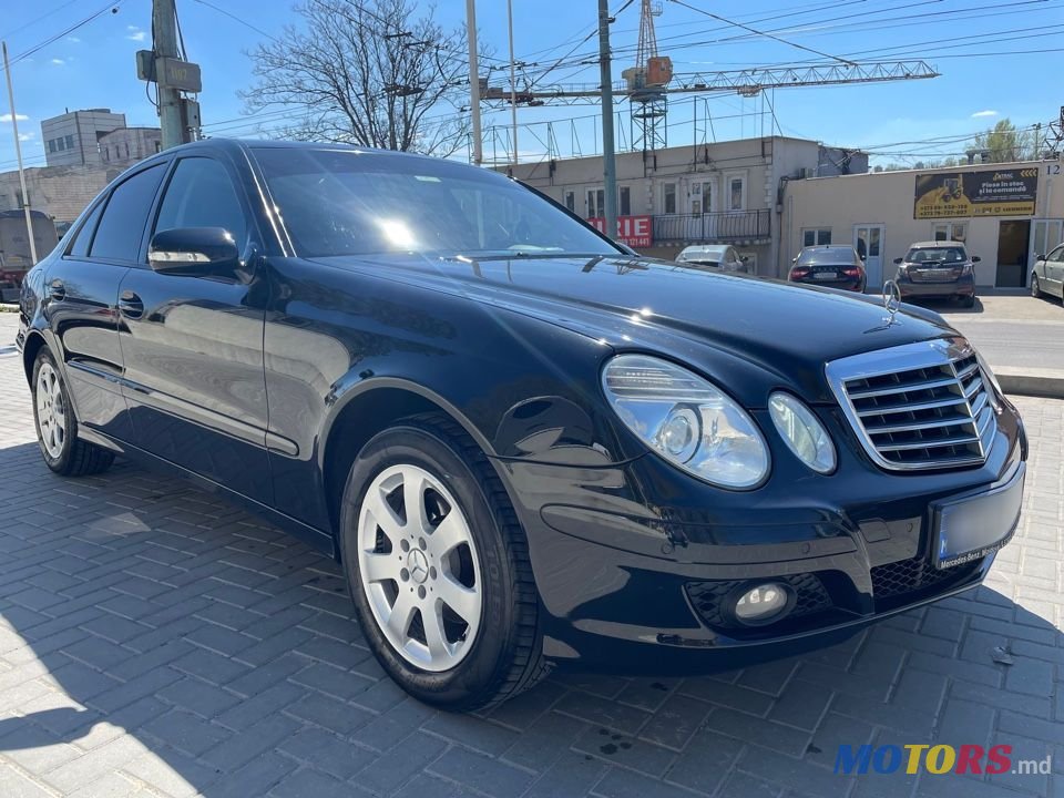 2007' Mercedes-Benz E-Class photo #2