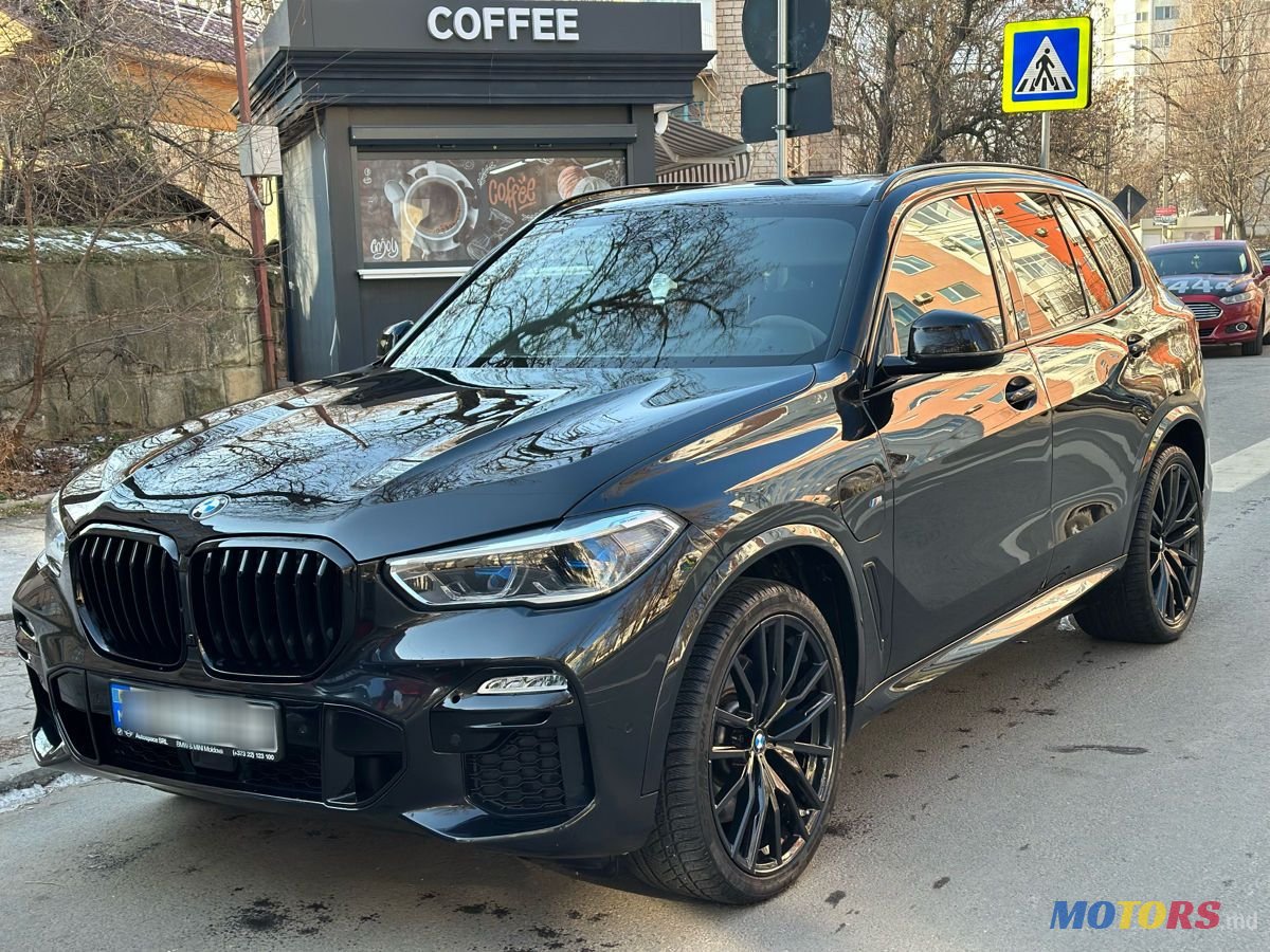 2020' BMW X5 photo #3