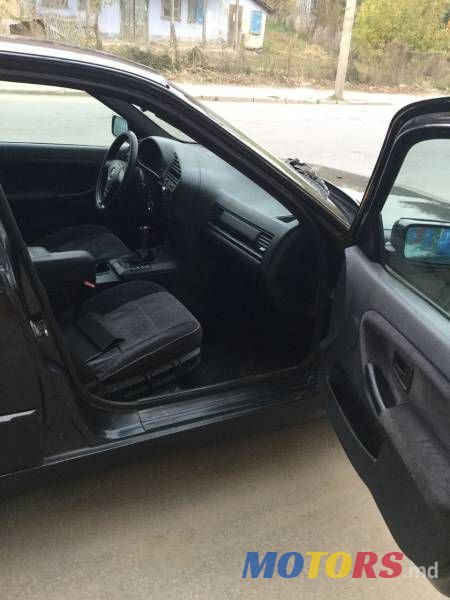 1993' BMW 3 photo #4